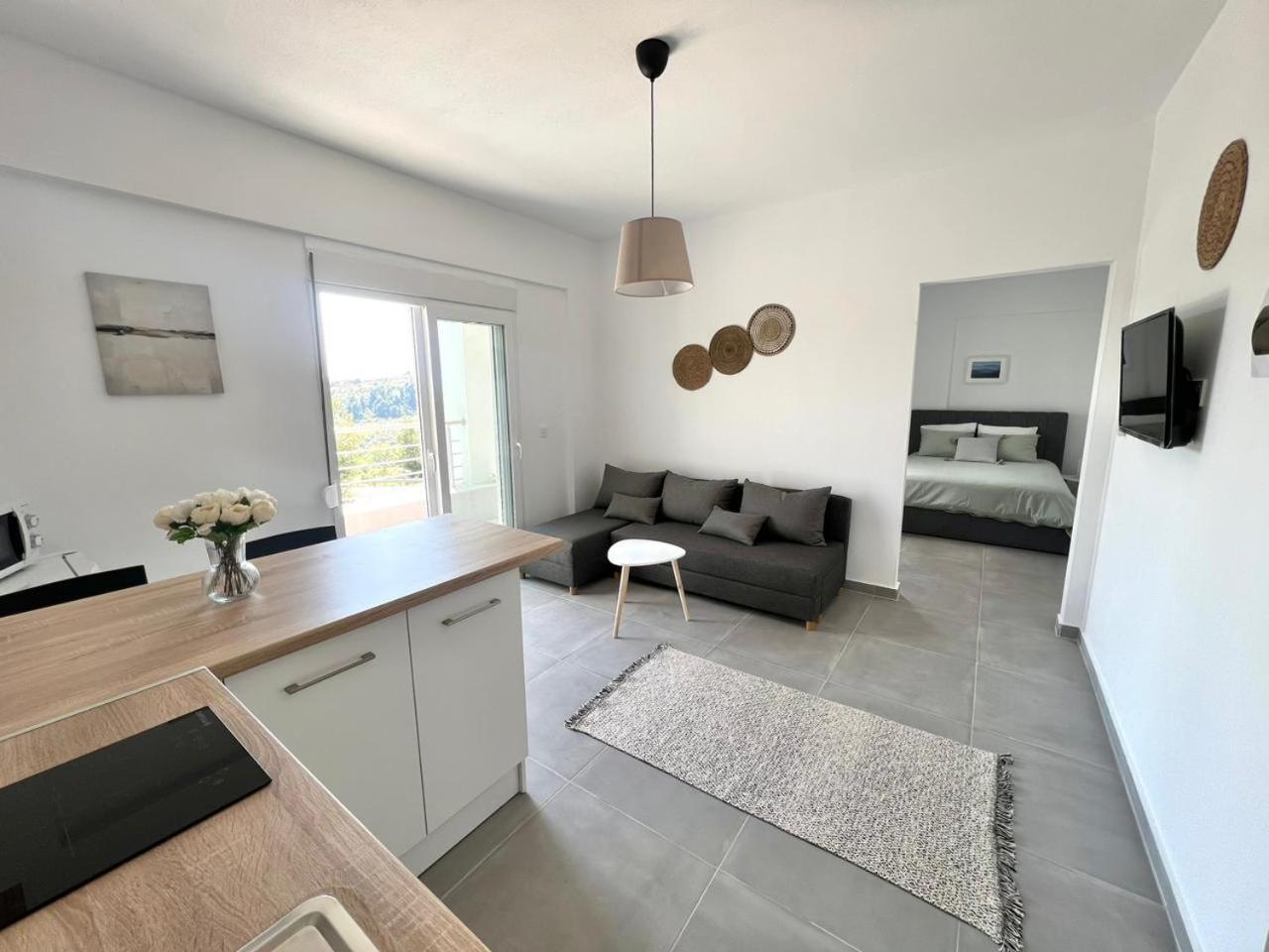 Sithonian Suites Agios Nikolaos  Eksteriør billede